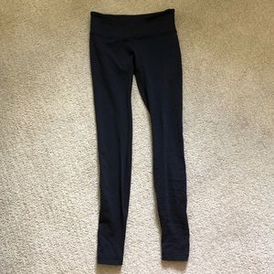 Sz. 6 lululemon wonder under low rise pants